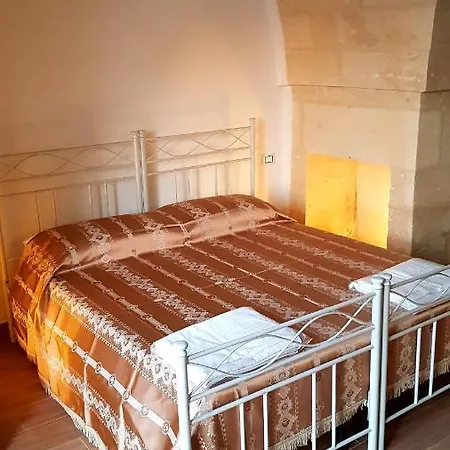 Uliveto Sant' Isidoro בית נופש מאלייה